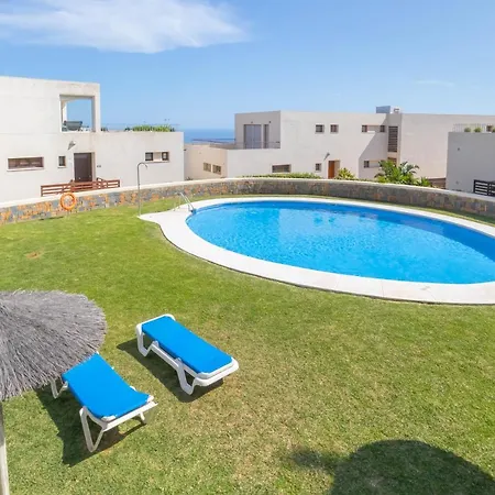 Mountain With Sea View And Pool - Happy *