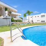 Mountain With Sea View And Pool - Happy *
