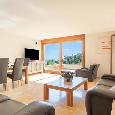 Апартаменты Mountain With Sea View And Pool - Happy Марбелья