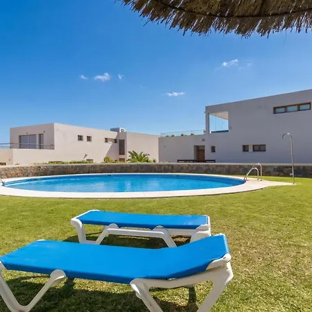 Mountain With Sea View And Pool - Happy Διαμέρισμα *